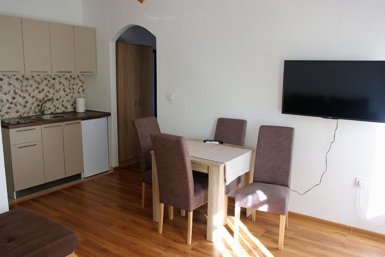 Apartmani 15 Цетине Экстерьер фото